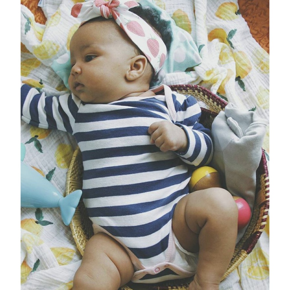 🍓Baby/Toddler Strawberry Headband🍓 - Picture 3 of 3